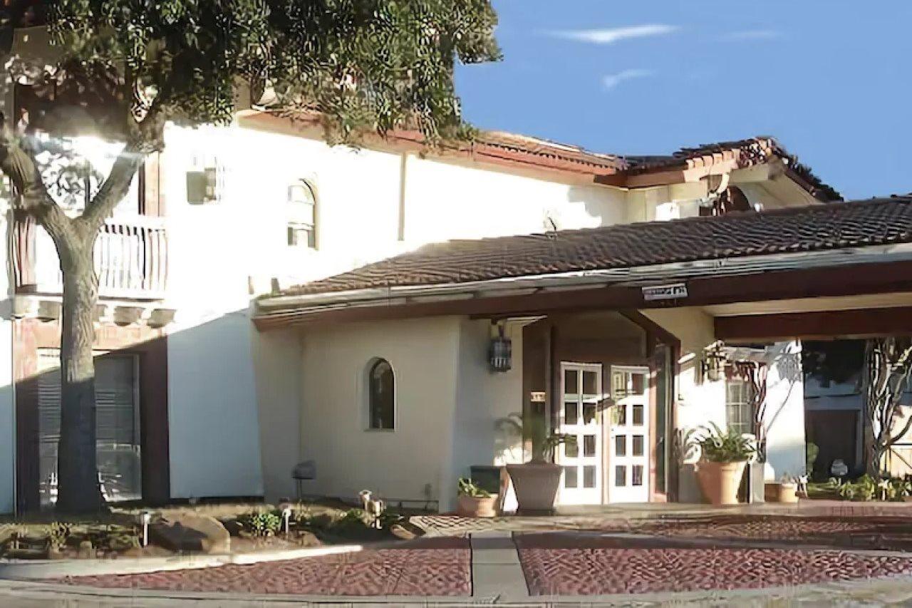 America'S Inn Houston Exterior photo
